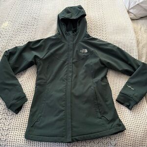 The North Face Winter Fleece Lined Windbreaker size Medium